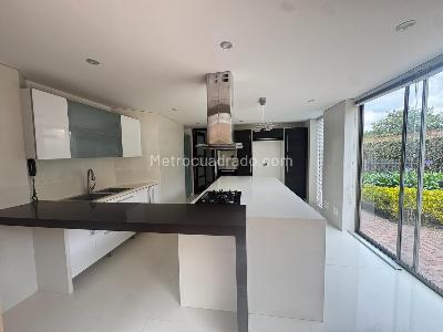 Casa en venta en San Simon Guaymaral, Bogotá · foto 12 de 20