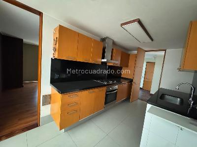 Casa de 3 alcobas en venta en Camino De Arrayanes, Bogotá, 189 m² · foto 10 de 20