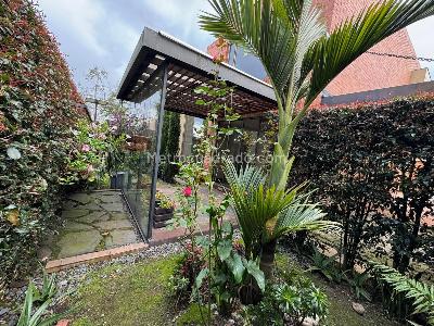 Casa de 3 alcobas en venta en Camino De Arrayanes, Bogotá, 189 m² · foto 2 de 20