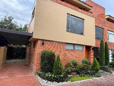 Casa de 3 alcobas en venta en Camino De Arrayanes, Bogotá, 189 m² · foto 18 de 20