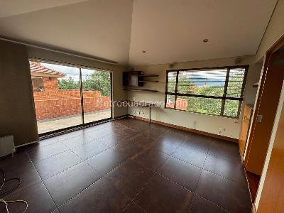 Casa de 3 alcobas en venta en Camino De Arrayanes, Bogotá, 189 m² · foto 12 de 20