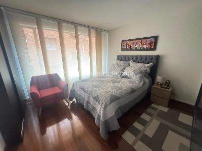 Apartamento en venta en Los Rosales Reservado, Bogotá · foto 14 de 19
