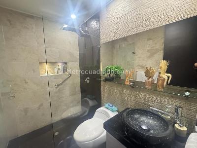 Apartamento en venta en Los Rosales Reservado, Bogotá · foto 6 de 19