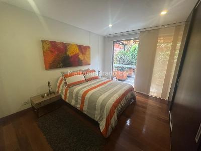 Apartamento en venta en Los Rosales Reservado, Bogotá · foto 11 de 19