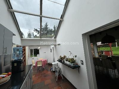 Casa de 3 alcobas en venta en Camino De Los Arrayanes, Bogotá · foto 16 de 20