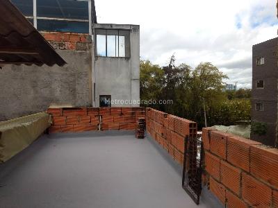 Casa de 5 alcobas en venta en San Antonio Norte, Bogotá, 458 m² · foto 15 de 20