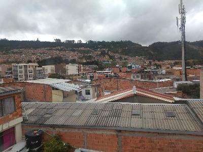 Casa de 5 alcobas en venta en San Antonio Norte, Bogotá, 458 m² · foto 17 de 20