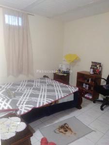 Casa de 5 alcobas en venta en Santa Librada, Bogotá, 423 m² · foto 10 de 20