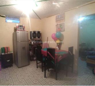 Casa de 5 alcobas en venta en Santa Librada, Bogotá, 423 m² · foto 4 de 20