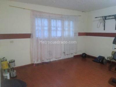 Casa de 5 alcobas en venta en Santa Librada, Bogotá, 423 m² · foto 6 de 20