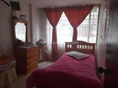 Casa de 5 alcobas en venta en San Antonio Nor Occidental, Bogotá, 305 m² · foto 11 de 20