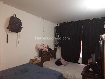 Casa de 5 alcobas en venta en San Antonio Nor Occidental, Bogotá, 305 m² · foto 16 de 20