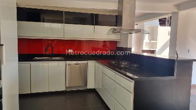Casa de 4 alcobas en venta en Villa Lina, Chía, 1500 m² · foto 13 de 20