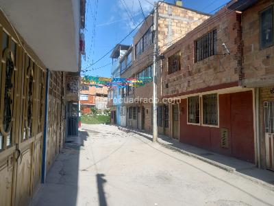 Casa en venta en Virrey Sauces, Bogotá · foto 2 de 20