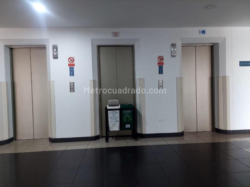 Consultorio en Arriendo, CEDRITOS CONTADOR, Bogotá D.C. - Vista 5