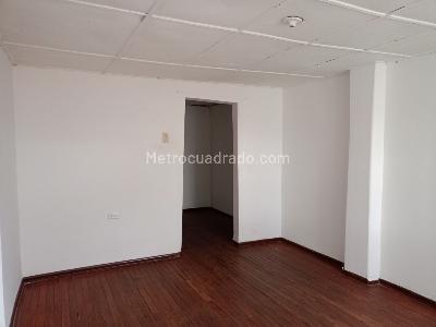 Casa de 5 alcobas en venta en Perdomo, Bogotá, 332 m² · foto 7 de 20