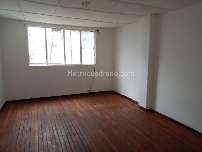 Casa de 5 alcobas en venta en Perdomo, Bogotá, 332 m² · foto 8 de 20