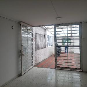 Casa de 5 alcobas en venta en Morato Santa Rosa, Bogotá, 288 m² · foto 13 de 20
