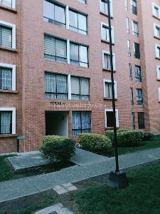 Apartamento de 3 alcobas en venta en Cr, Soacha, 45 m² · foto 2 de 20
