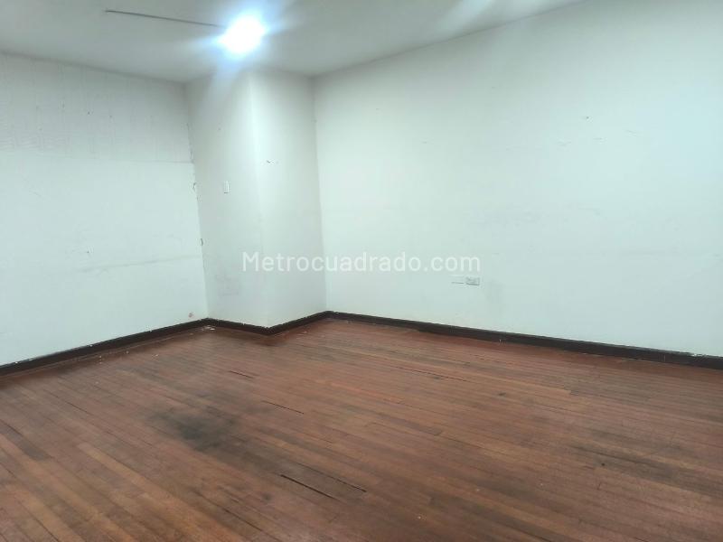 Oficina en Arriendo, CENTRO LA CATEDRAL, Bogotá D.C. - Vairāk