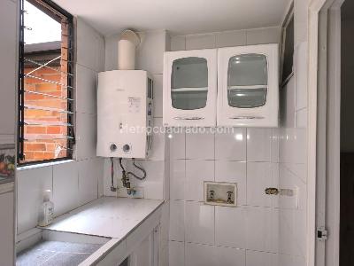 Apartamento de 3 alcobas en venta en Chico San Patricio, Bogotá, 163 m² · foto 13 de 20