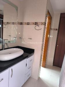 Apartamento de 3 alcobas en venta en Chico San Patricio, Bogotá, 163 m² · foto 17 de 20
