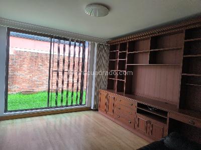 Apartamento de 3 alcobas en venta en Chico San Patricio, Bogotá, 163 m² · foto 8 de 20