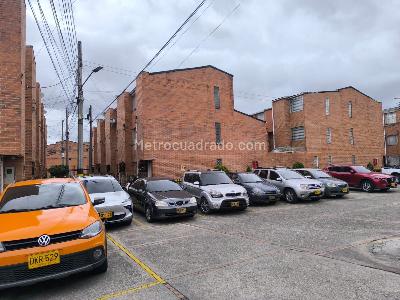 Casa de 4 alcobas en venta en Madelena Ix, Bogotá, 60 m² · foto 18 de 20