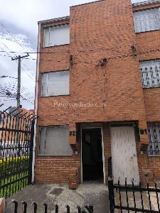 Casa de 4 alcobas en venta en Madelena Ix, Bogotá, 60 m² · foto 2 de 20
