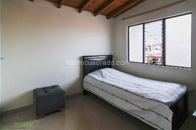 Casa de 4 alcobas en venta en Barrio Mesa Bello, Bello, 110 m² · foto 3 de 9