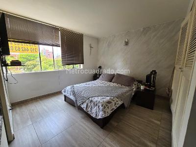 Apartamento de 5 alcobas en venta en Tipo Duplex Calasanz, Medellín, 145 m² · foto 6 de 14