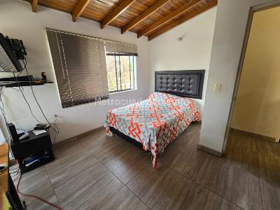 Apartamento de 5 alcobas en venta en Tipo Duplex Calasanz, Medellín, 145 m² · foto 7 de 14