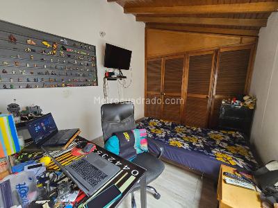 Apartamento de 5 alcobas en venta en Tipo Duplex Calasanz, Medellín, 145 m² · foto 8 de 14