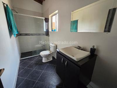 Apartamento de 5 alcobas en venta en Tipo Duplex Calasanz, Medellín, 145 m² · foto 11 de 14