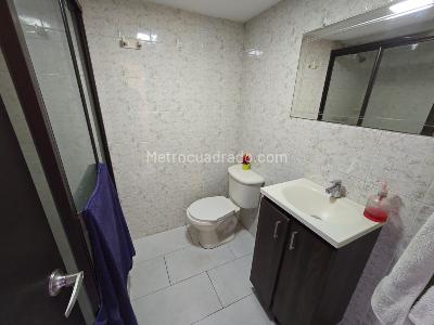 Apartamento de 5 alcobas en venta en Tipo Duplex Calasanz, Medellín, 145 m² · foto 12 de 14