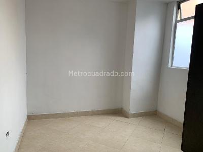 Apartamento de 3 alcobas en venta en La Castellana Medellin, Medellín, 81 m² · foto 6 de 14
