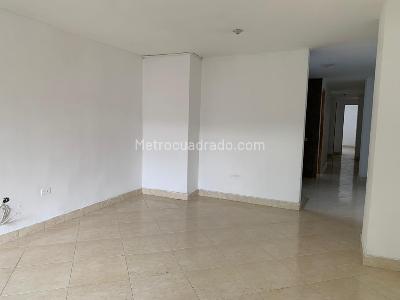 Apartamento de 3 alcobas en venta en La Castellana Medellin, Medellín, 81 m² · foto 8 de 14