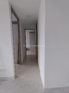 Apartamento de 2 alcobas en venta en Distrito Plaza Bello, Bello, 57 m² · foto 4 de 13