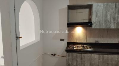 Casa de 2 alcobas en venta en Niquia Parte Media, Bello, 58 m² · foto 3 de 9