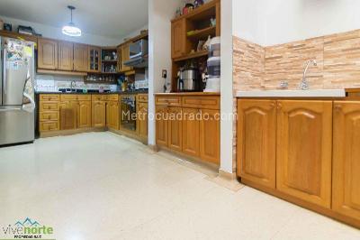 Casa de 5 alcobas en venta en Belen Malibu, Medellín, 140 m² · foto 3 de 20