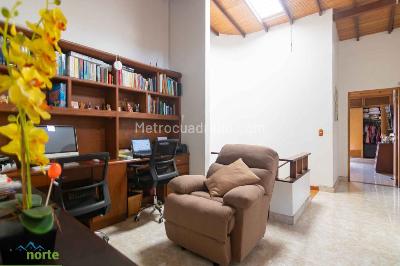 Casa de 5 alcobas en venta en Belen Malibu, Medellín, 140 m² · foto 11 de 20