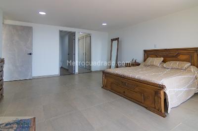 Casa de 4 alcobas en venta en Norte America, Bello, 384 m² · foto 17 de 20