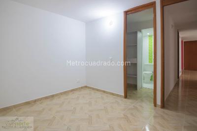 Apartamento de 3 alcobas en venta en Rincon Del Bosque, Bello, 62 m² · foto 4 de 11