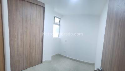 Apartamento de 2 alcobas en venta en Las Margaritas Itagui, Itagüí, 60 m² · foto 7 de 12