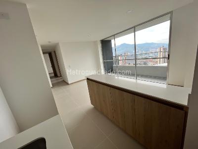 Apartamento de 3 alcobas en venta en Nature Sabaneta, Sabaneta, 74 m² · foto 2 de 16
