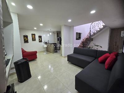 Casa de 5 alcobas en venta en Girardot Medellin, Medellín, 224 m² · foto 8 de 19