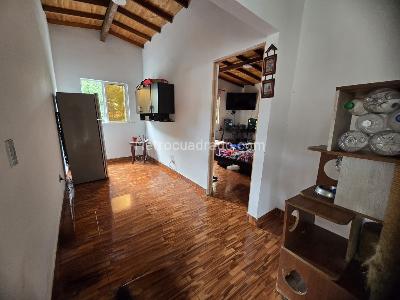 Casa de 5 alcobas en venta en Girardot Medellin, Medellín, 224 m² · foto 12 de 19