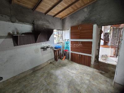 Casa de 5 alcobas en venta en Girardot Medellin, Medellín, 224 m² · foto 14 de 19