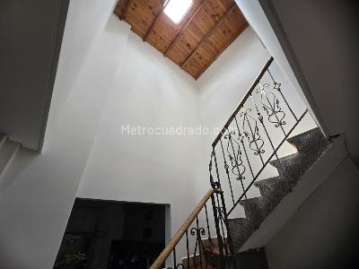 Casa de 5 alcobas en venta en Girardot Medellin, Medellín, 224 m² · foto 15 de 19