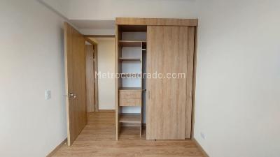 Apartamento de 2 alcobas en venta en Cambulo Rionegro, Rionegro, 66 m² · foto 7 de 14